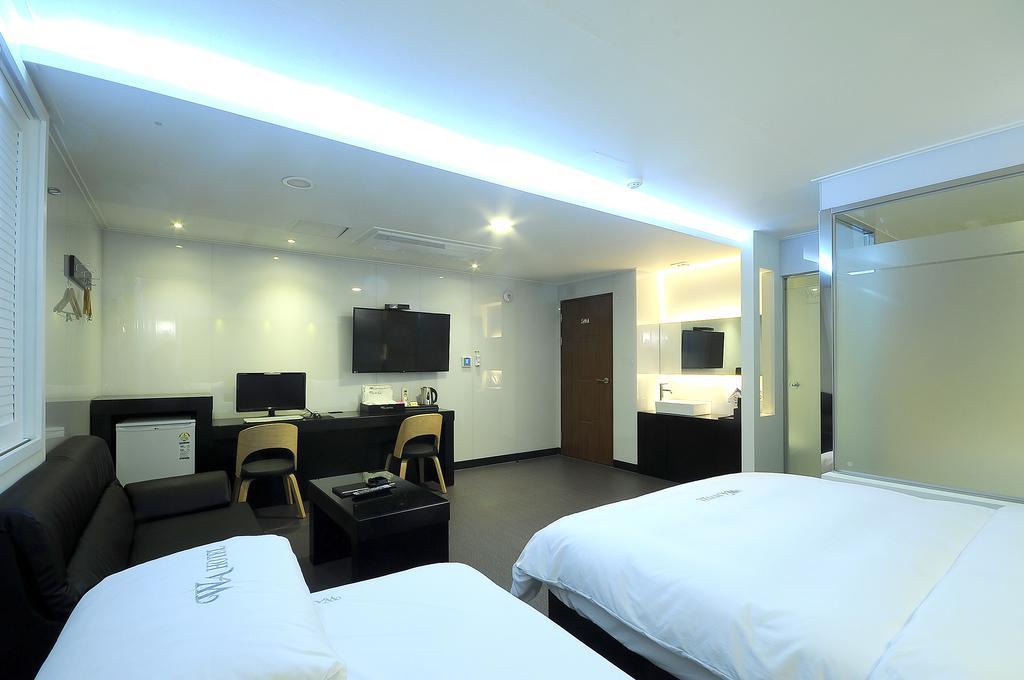 Wa Hotel Pusan Pokoj fotografie