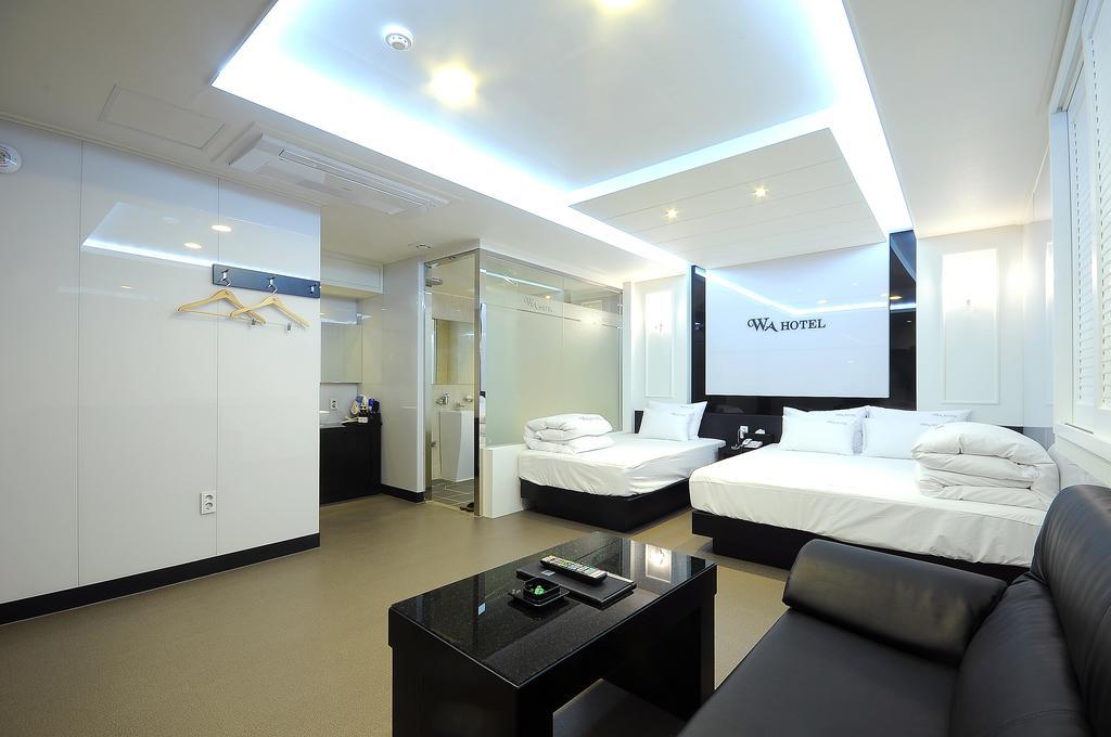 Wa Hotel Pusan Pokoj fotografie
